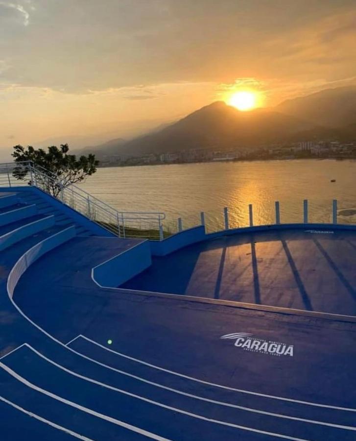Lindo Apto Praia Martin de Sá com Piscina e Wi-fi Perto do Mar!! Caraguatatuba Exterior foto